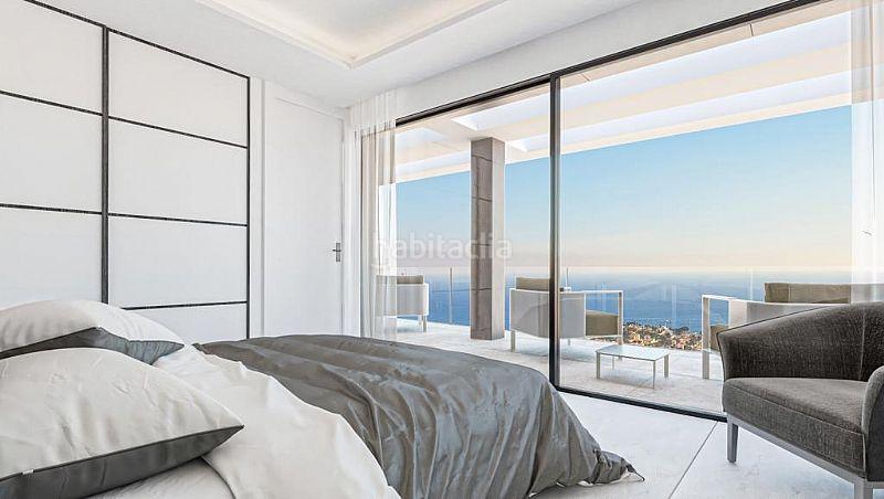 Foto 46f727db-b4d4-497a-9554-011556fcdb87. Xalet amb calefacció aparcament piscina a Oltamar - Cucarres Calp