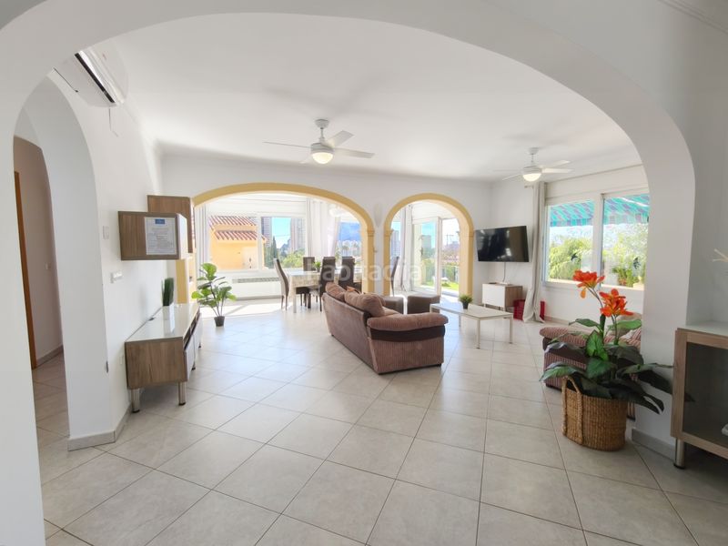 Foto 0e3e66c1-5a36-456b-b0d8-679278091d9a. Chalet con riscaldamento parcheggio piscina in Carrió - La Merced - Los Pinos Calp