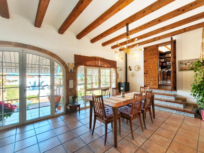 Foto 94b19d8b-7764-4d74-a306-8514247e5bb3. Chalet avec chauffage parking piscine dans Centro Ciudad Xàbia