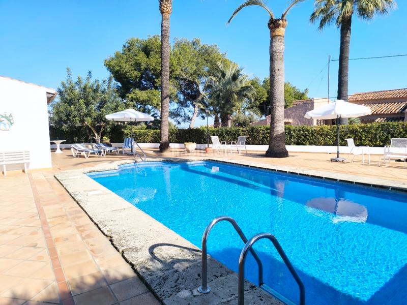 Foto b9e67c6f-d993-446f-ba11-05af82227f33. Chalet avec chauffage parking piscine dans Centro Ciudad Xàbia