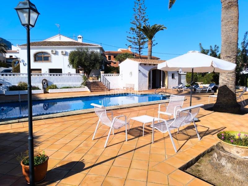 Foto d3bfc4a2-13a7-4fb4-87a6-aa720f68148e. Chalet avec chauffage parking piscine dans Centro Ciudad Xàbia