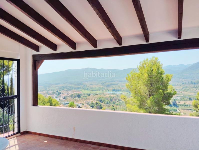 Foto 426e895d-f3bc-4186-8632-d4f9d9a81d03. Chalet en Alcalalí