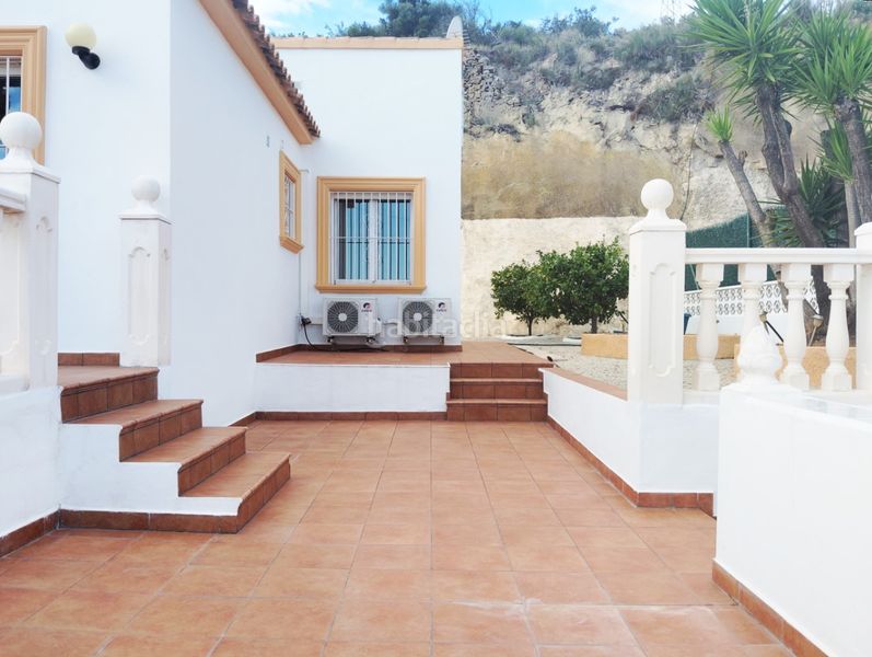 Foto bb0bafa9-171d-4f56-b396-b5bfb04f611a. Xalet amb calefacció aparcament piscina a Oltamar - Cucarres Calp