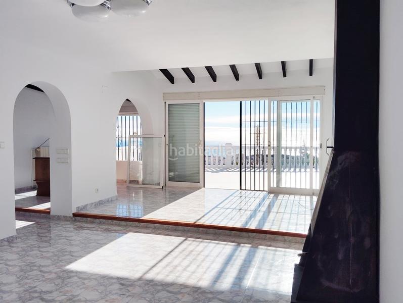 Foto 8ac57251-8fbf-4141-9934-3cb6c1723f30. Chalet con riscaldamento parcheggio piscina in Oltamar - Cucarres Calp