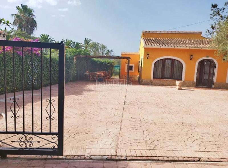 Foto 39e49a49-dd50-4c05-aa15-5fbe4a3f815a. Chalet in Centro Ciudad Xàbia