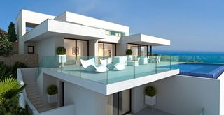 Chalet in Cumbre del Sol