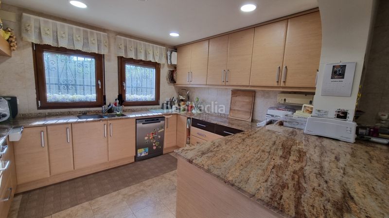 Foto 1682b193-1a1c-4407-bdf4-700d26a36015. Chalet en Centro Pedreguer