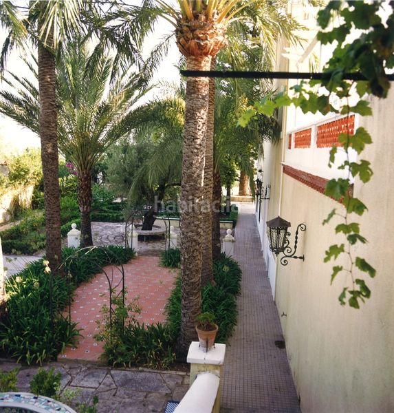 Foto f6f5d17f-470a-49fa-bd0f-a175fc8b706a. Casa amb calefacció piscina a Pego