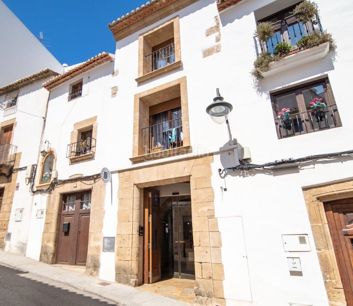 Foto b175d661-d9f1-4ae3-b92b-1eef4785931d. Edifici a Centro Ciudad Xàbia