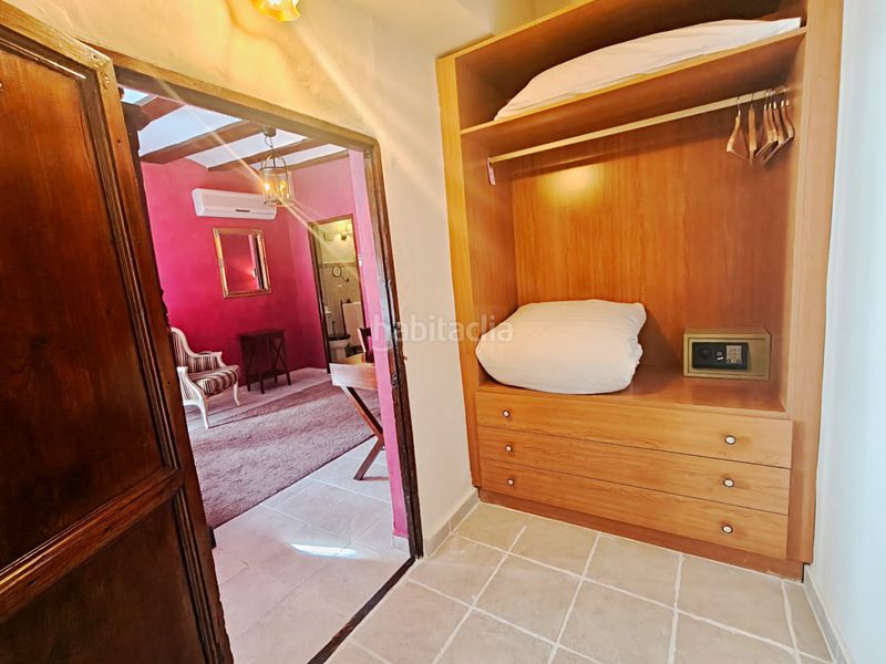 Foto a32ba6e1-9028-4ad8-af26-77bb0d303684. Edificio en Vall de Gallinera (La)