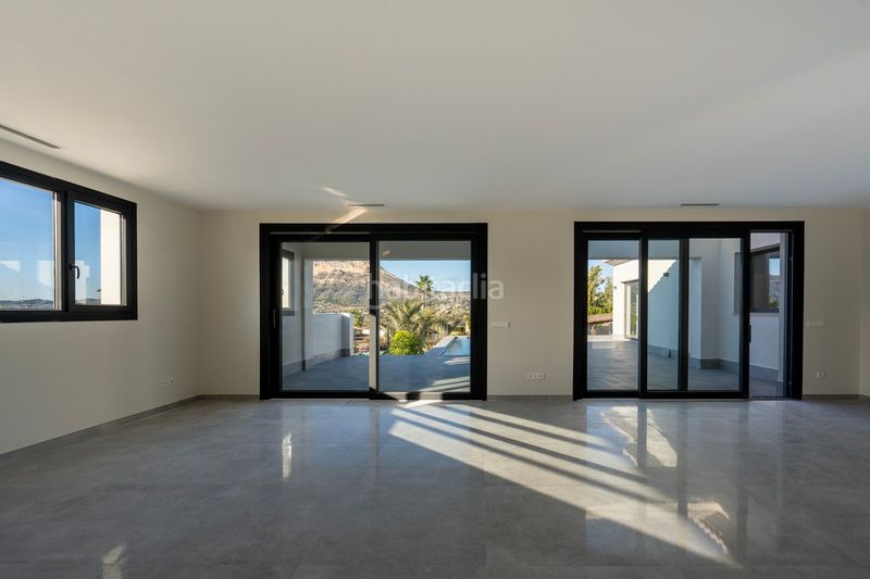 Foto b2fad613-5c72-4d5f-a32c-1a0fa3b3448c. Chalet en Centro Ciudad Xàbia