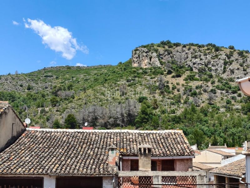 Foto 6a6b4de3-98de-4504-8cac-1d68877b655e. Casa amb piscina a Atzúbia (L´)