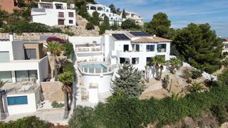 Casa  Calle dalias 37. Ultimate luxury villa 6bedroom, cumbre del sol retreat  breathta