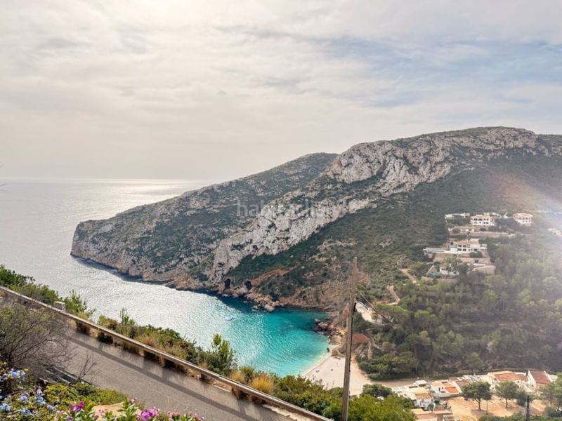 Foto 8910b2f6-b5ff-4196-926b-daf1d40c273e. Casa amb piscina a Centro Ciudad Xàbia