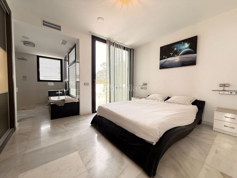 Foto cf1080de-d47f-4777-8485-1730929e0371. Casa amb piscina a Centro Ciudad Xàbia