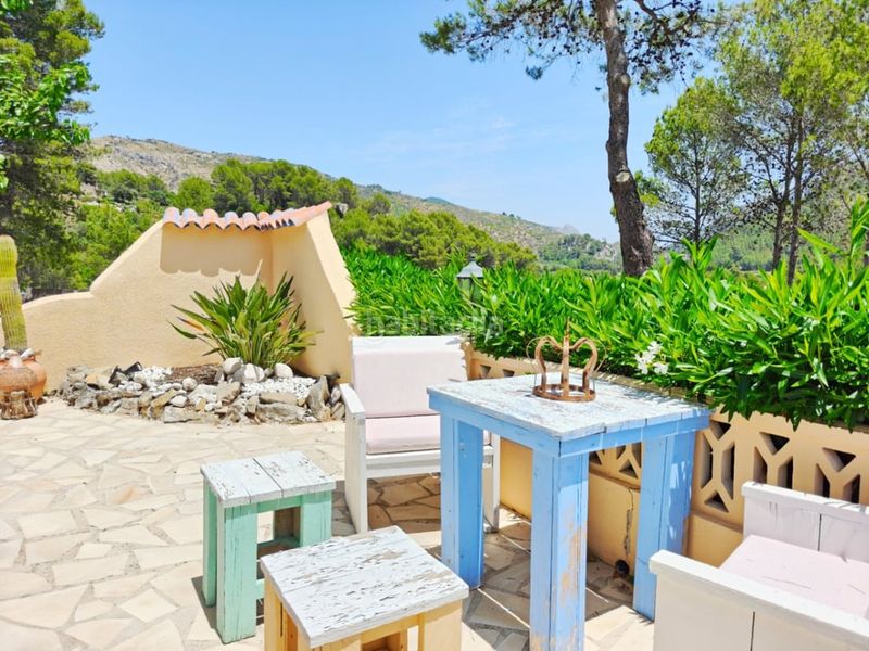 Foto 75da9149-ccaf-4a75-b08e-7dc991cdc266. Casa amb aparcament piscina a Castell de Castells