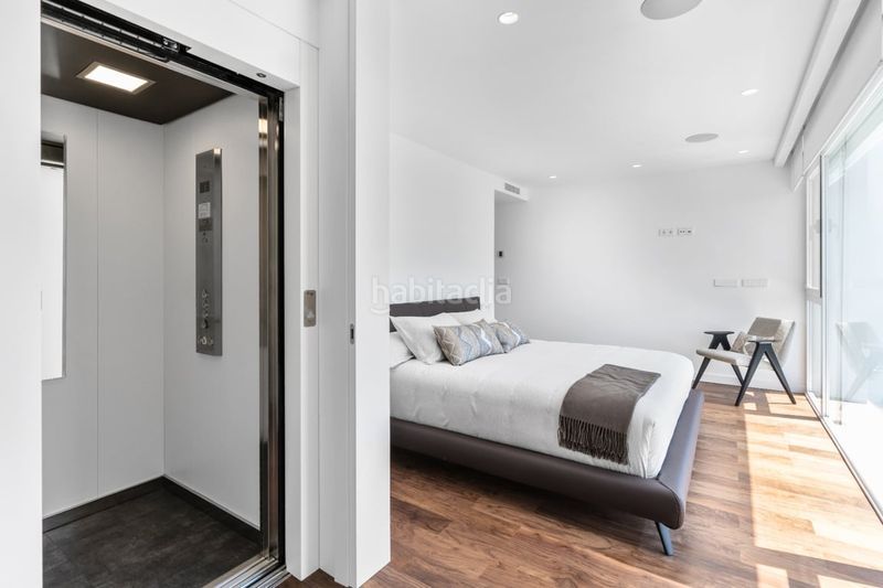 Foto 1082a3ae-f165-4d11-a6b9-e7cc61a413fb. Casa amb piscina a Altea ciudad Altea