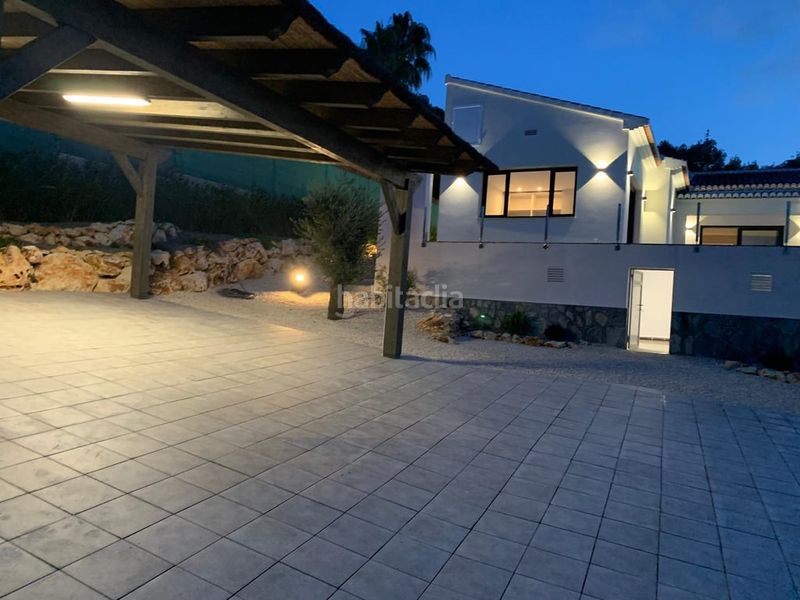 Foto f4463a5d-8142-4953-8afb-29cfd971ab1a. Casa amb aparcament piscina a Centro Ciudad Xàbia