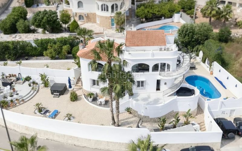 Foto 46acdc4e-e492-4d63-bb94-c4eb9fd29e74. Casa amb aparcament piscina a Pueblo Calp