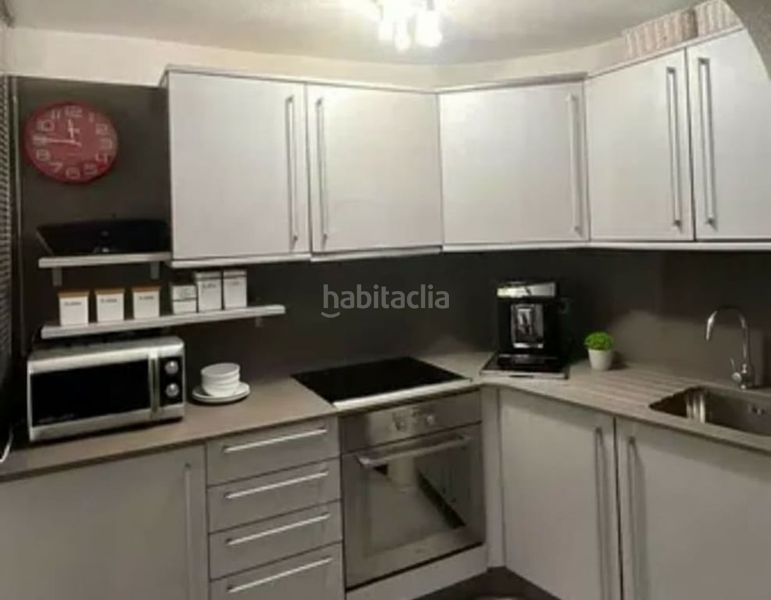 Foto dc8d19cd-4d2f-405b-8705-61e5099a4880. Casa amb aparcament piscina a Pueblo Calp
