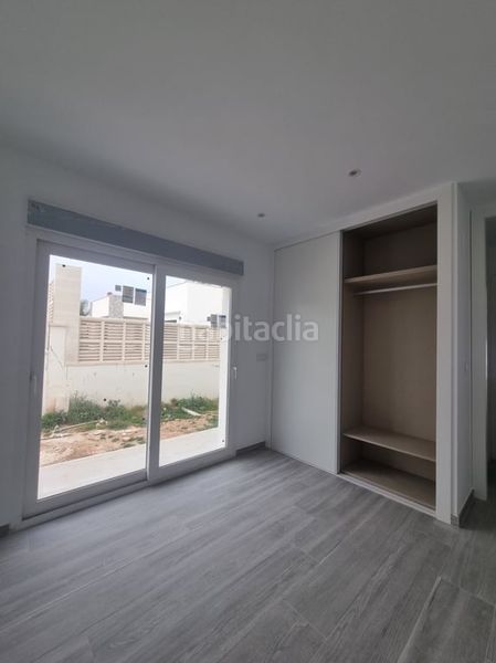 Foto 496a64f8-ee47-4136-b847-564f6ef99d2e. Casa amb piscina a Poblets (els)