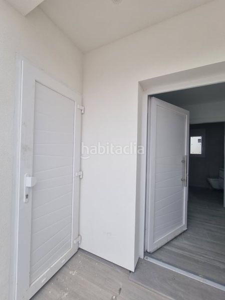 Foto baa2e349-cb82-4930-ade7-c3ce689ab44c. Casa amb piscina a Poblets (els)