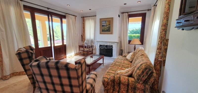 Foto 9285d925-74cc-4872-ab18-7a215e8a356b. Casa amb piscina a Oliva pueblo Oliva