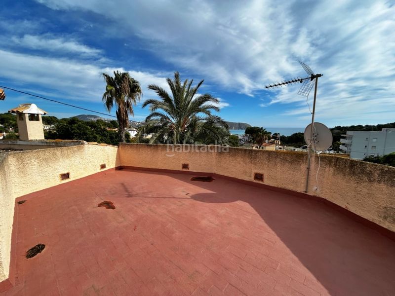 Foto ca33ee60-b58e-424a-8e28-3c449a09632f. Casa amb aparcament piscina a Casco Urbano Moraira