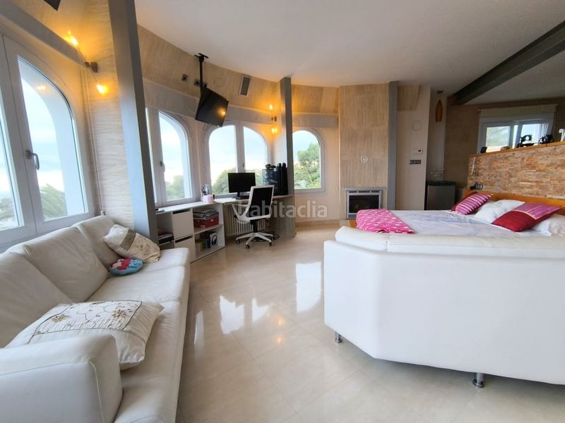 Foto b8914d56-b312-4798-9f23-152d9d69e535. Casa amb piscina a Centro Ciudad Xàbia