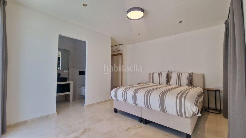 Foto 87e7e4a6-d20b-4105-ac5b-36ab3ce3bdcd. Casa amb piscina a La Granadella - Costa Nova Xàbia