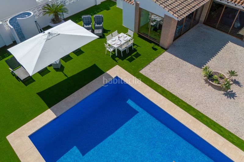 Foto 4a5b9456-b1cc-41ea-8f1d-19cc583c1a81. Casa amb aparcament piscina a Pueblo Calp