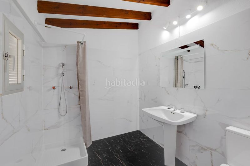 Foto d1cf88a1-e4e5-4554-a8f6-624ce7e6fa3f. Casa amb aparcament piscina a Pueblo Calp