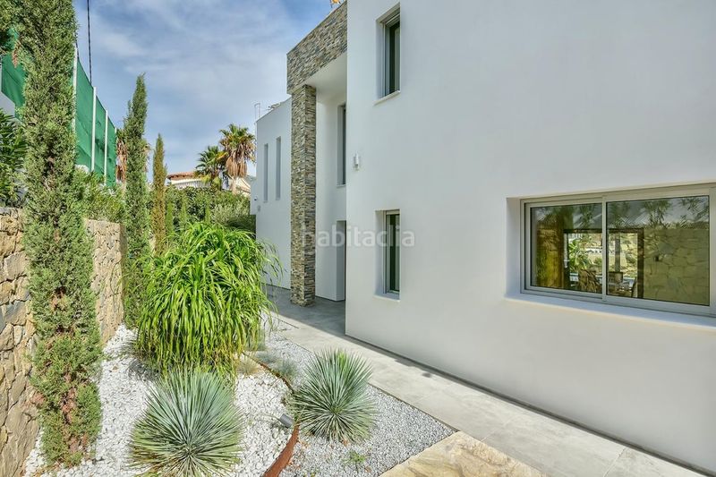 Foto 098a045a-5864-4db1-aba9-e6705590b191. Maison avec piscine dans Canuta Calp