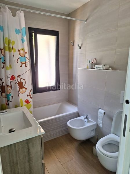 Foto b277f620-2820-4e7b-ad24-f501826fb626. Casa amb piscina a Centro Urbano Dénia