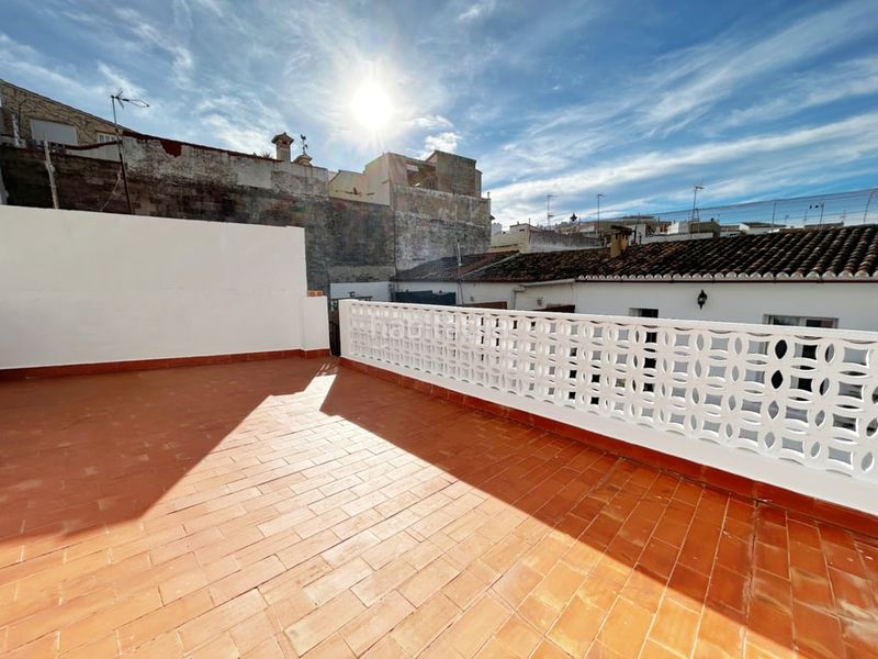 Foto e01efe77-55bb-4157-b7b1-09462a958626. Casa adossada a carrer del sol 5 a Ondara