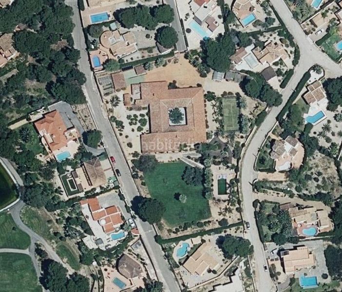 Foto 2038d2c0-a71d-44eb-9b73-8ce459eedc6d. Casa amb piscina a Altea la vella Altea