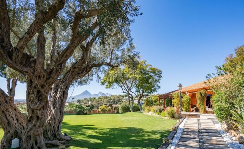 Foto e9b47514-d765-4abb-b580-221d4e0cece3. Casa amb piscina a Altea la vella Altea