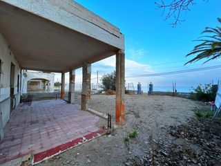 Casa  Playa. Oportunidad única! villa primera línea de mar,  en playa blay be