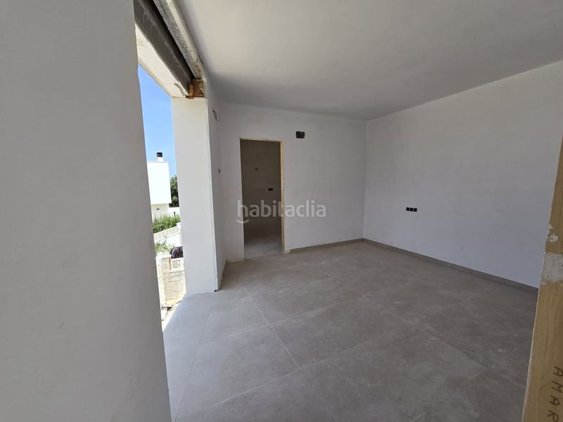 Foto 0c20c5af-8637-4a57-bfa0-e5824dd2d6e5. Casa con piscina in Poblets (els)