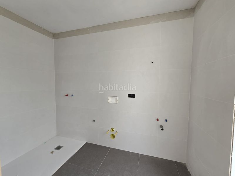 Foto ae4988cd-8982-48d8-ad6d-25d4ce6eb23c. Casa con piscina in Poblets (els)