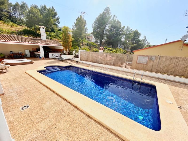 Foto 268cf834-9a1b-4f5e-9e6b-bd226352c61e. Casa amb aparcament piscina a Centro Urbano Dénia