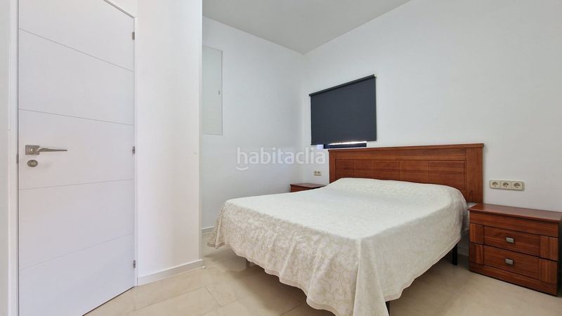 Foto 73bf0010-5c86-4121-8ab9-91d456bd6e50. Casa amb piscina a La Granadella - Costa Nova Xàbia