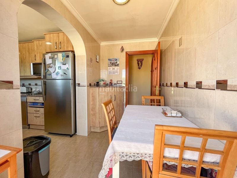 Foto 2dbcd1e2-3e23-4a04-ad94-6b86a3303738. Casa a Centro Urbano Dénia