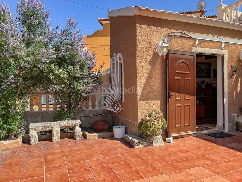 Foto f9cbacfd-c9cc-47e5-8a76-0ec51f92df43. Casa a Centro Urbano Dénia