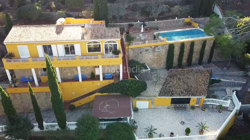 Foto a7a05ebc-d48d-4f9a-beec-16782a58ce9f. Casa amb piscina a Orba