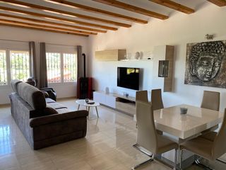 Maison  Calle la solana 6. Villa con licencia turística y vistas panorámicas en orba  oport