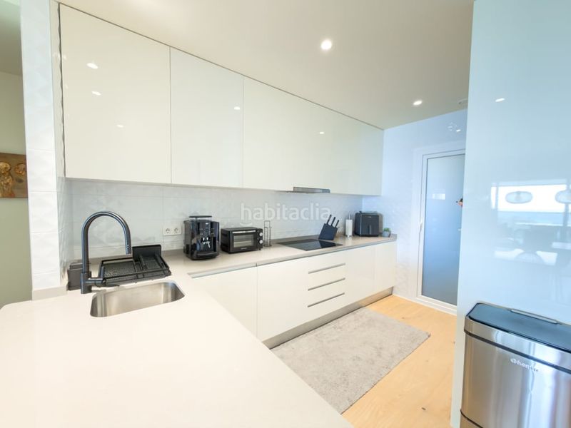 Foto 564e69a2-b89a-4ad8-a780-58b6935db516. Apartament amb aparcament piscina a Levante Alto Benidorm