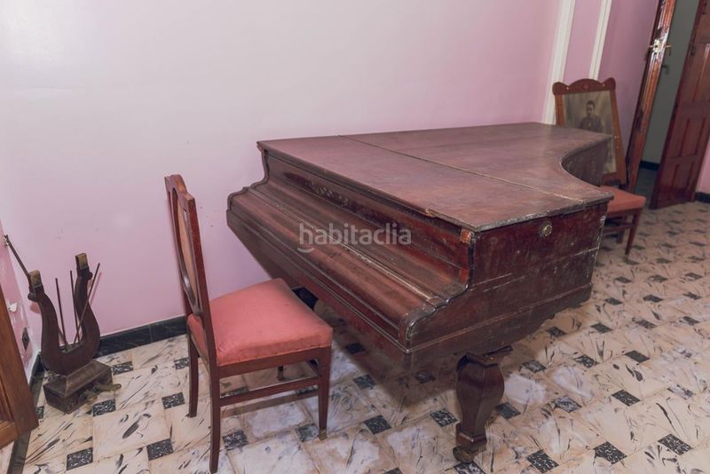 Foto 3d59262c-f27e-414a-ae49-62fc297a109e. Casa amb piscina a Pego