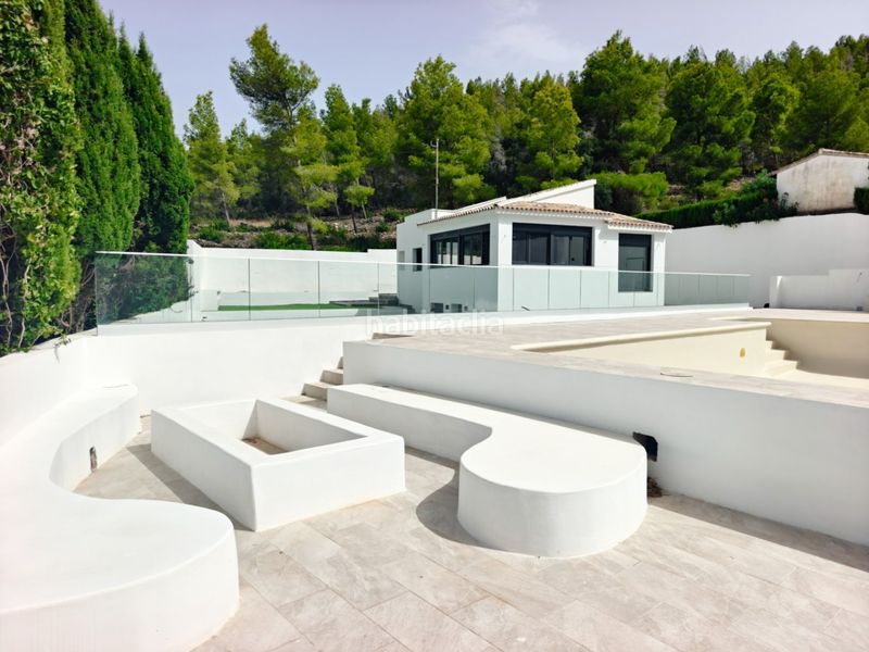Foto 1082f870-257a-4d93-8e81-a348891183ec. Xalet amb aparcament piscina a El Montgó Dénia