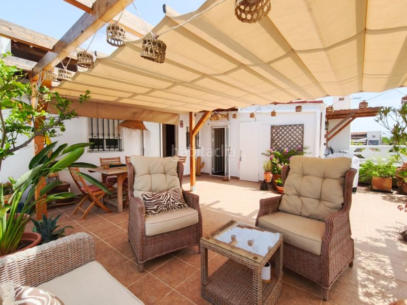 Foto b99b3253-6f78-4411-ab0f-c1328e4551ce. Casa en Oliva nova Oliva